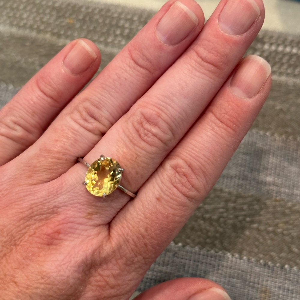 Genuine Citrine Solitaire Ring in Sterling Silver 4.80ct Citrine - ring size 10 - Picture 9 of 10